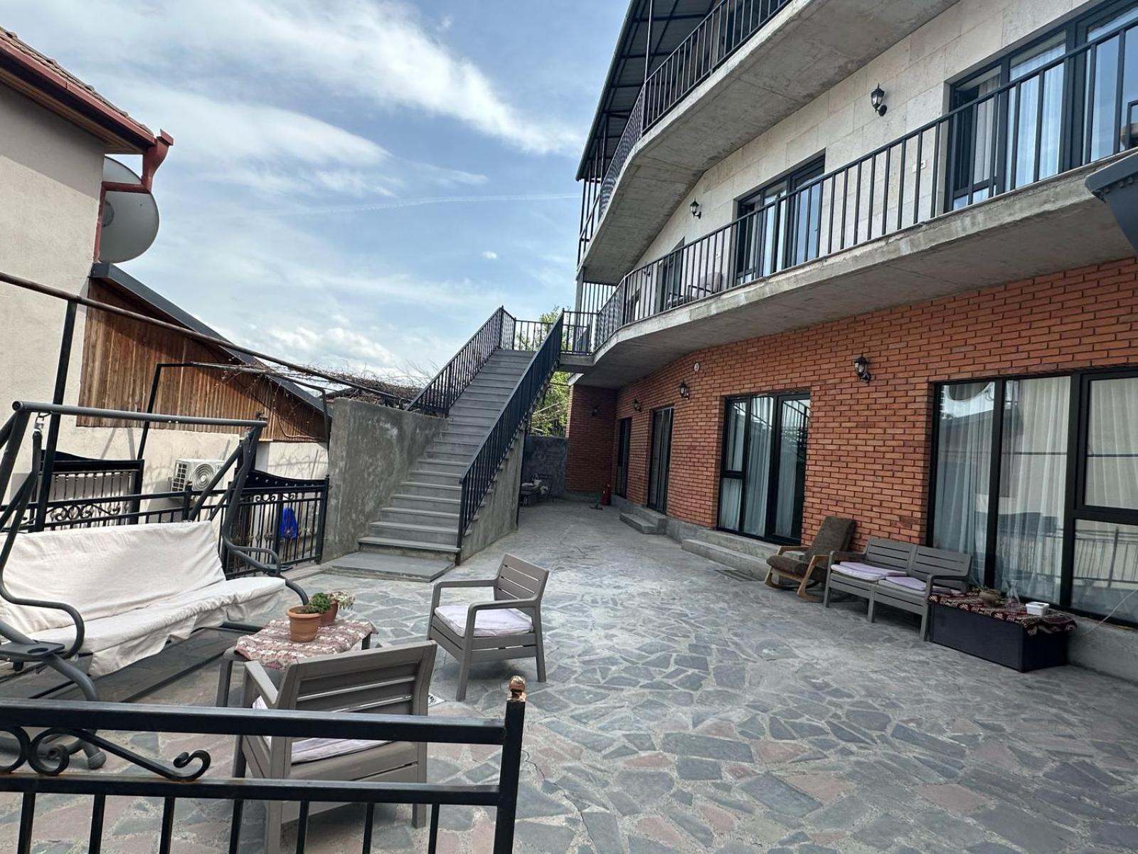 Hotel Terrace Rabath Akhaltsikhe  Exteriör bild