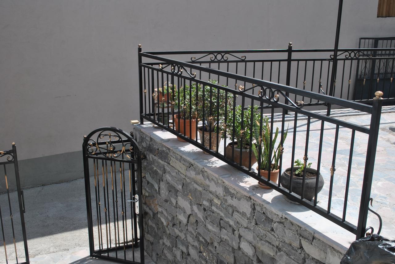 Hotel Terrace Rabath Akhaltsikhe  Exteriör bild